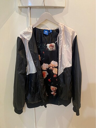Adidas hirka