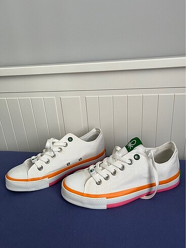 38 Beden Converse beyaz ayakkabı