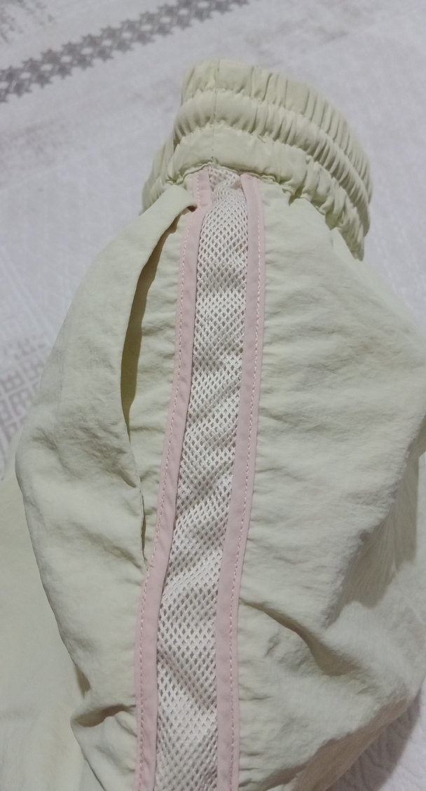 Beyaz Pamuklu Mini Deniz Şortu - Görsel 3