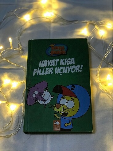 Kral Şakir Hayat Kısa Filler Uçuyor