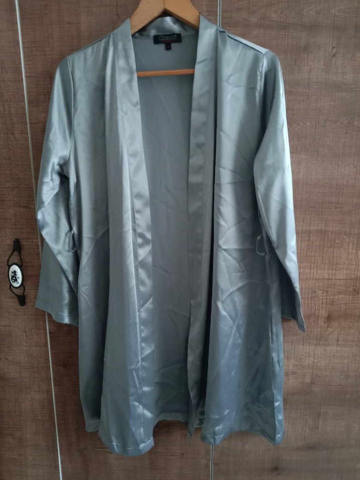 Gri Uzun Kollu Kadın Sabahlık - Görsel 3