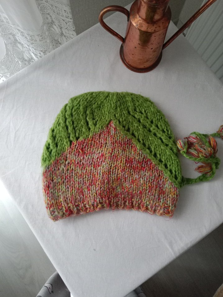 Renkli Örgü Kadın  el emeği Bere - Görsel 4