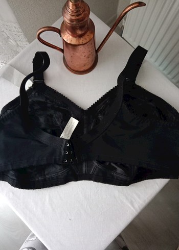 Triumph Doreen Siyah Dantelli Toparlayıcı Sütyen - Görsel 7