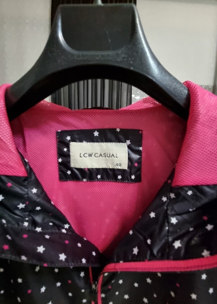 Lcw yagmurluk - Görsel 3