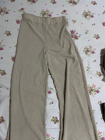 Stradivarius Pantolon