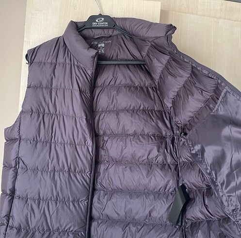 Uniqlo Ultra Light Down Spor Yelek