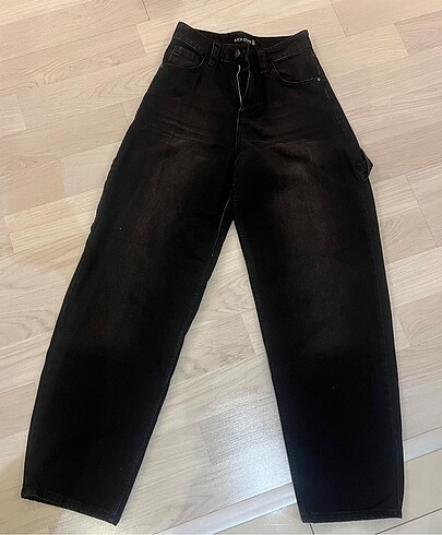 Baggy Siyah Jean