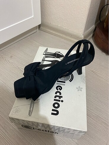 Topuklu ayakkabı - Görsel 2