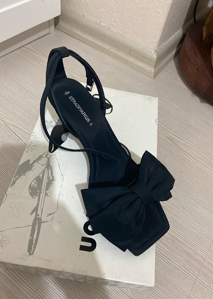 Topuklu ayakkabı - Görsel 5