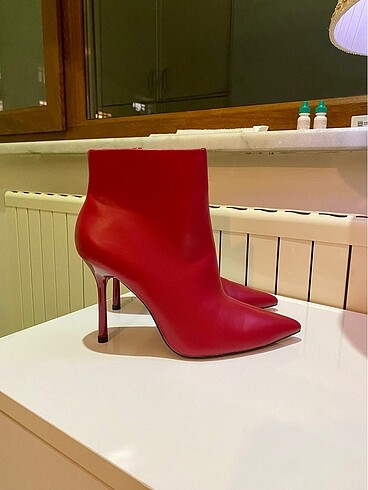 ZARA BOT