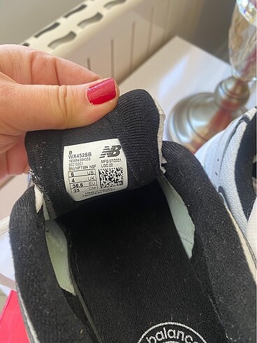 36,5 Beden beyaz Renk NEW BALANCE ORJİNAL AYAKKABI