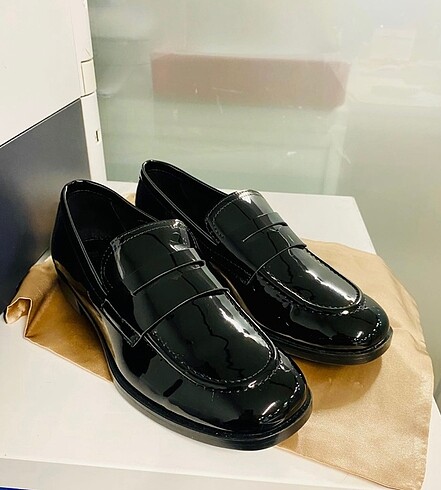 ZARA RUGAN AYAKKABI