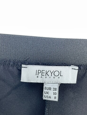 38 Beden siyah Renk ipekyol Kumaş Pantolon %70 İndirimli.