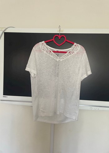 l Beden beyaz Renk Dantel Detaylı Beyaz V Yaka Kadın Tişört