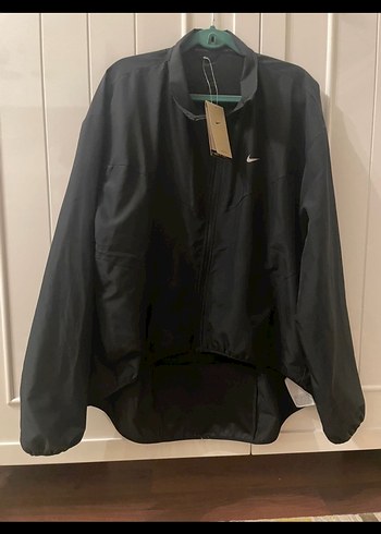 Nike Dri-Fit Siyah Kadın Koşu rüzgarlık - Görsel 5