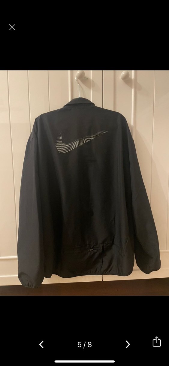 Nike Dri-Fit Siyah Kadın Koşu rüzgarlık - Görsel 4