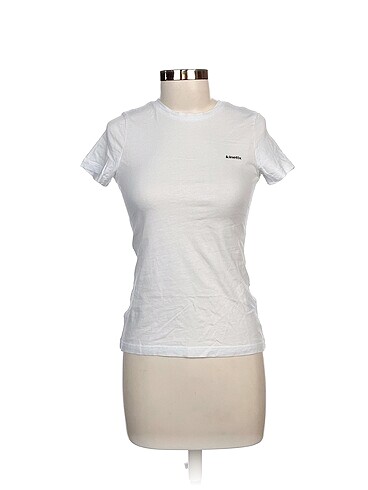 Kinetix T-shirt %70 İndirimli.
