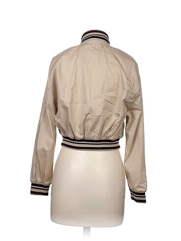 xs Beden Bershka Bomber %70 İndirimli.