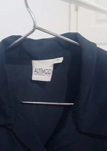 Zara Düğmeli Siyah Kadın Ofis Gömleği
