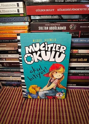 Mucitler Okulu Okul Bitiyor 