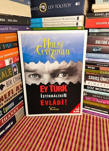 Ey Türk İstikbalinin Evladı 