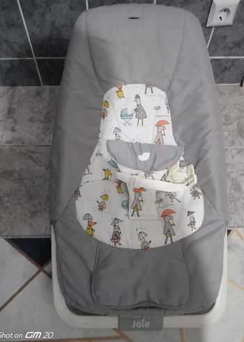 Gri Joie Bebek ama kucağı - Görsel 3