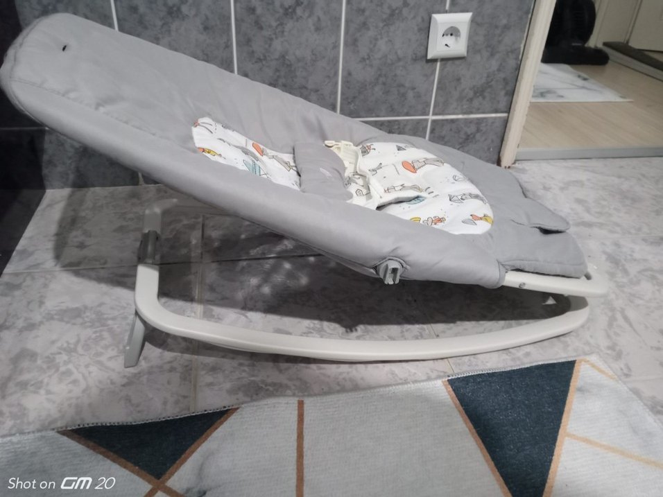 Gri Joie Bebek ama kucağı - Görsel 4