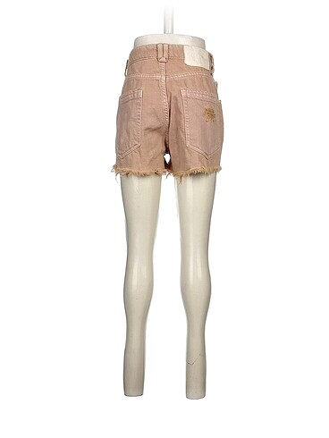 34 Beden Bershka Mini Şort %70 İndirimli.