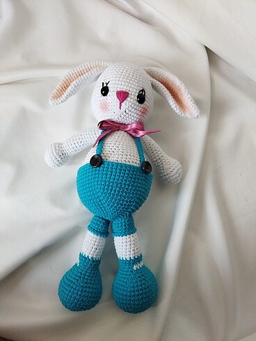  Amigurumi tavşan