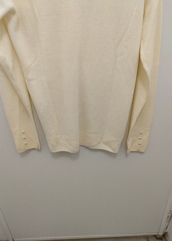 DeFacto L Kadın krem Yaka Rozeti triko - Görsel 3