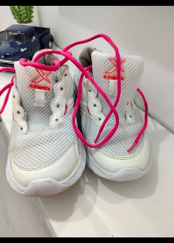 Beyaz Spor Ayakkabı, Elastik Bağcıklı - Görsel 2