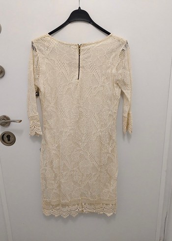 Dantel Detaylı Bej Mini Triko Elbise - Görsel 3