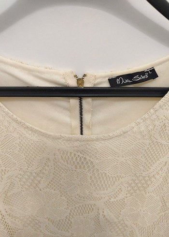 Dantel Detaylı Bej Mini Triko Elbise - Görsel 4