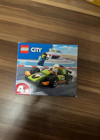 Lego City Yeşil Yarış Arabası