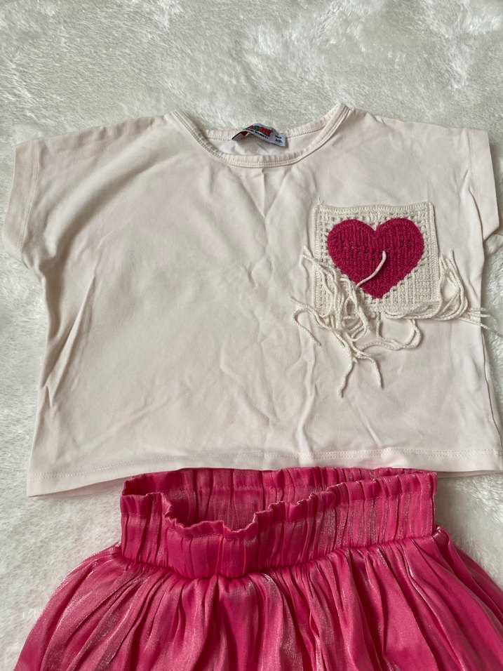 Pembe etekli takım - Görsel 3