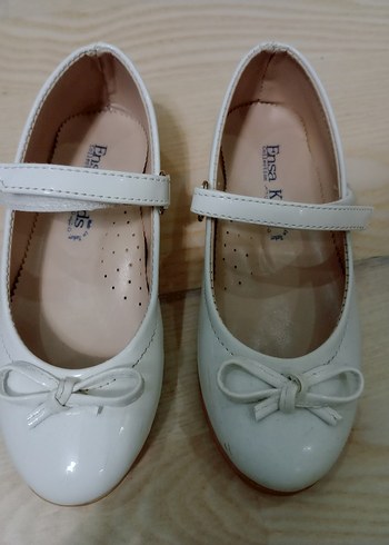 Kız Çocuk Beyaz Fiyonklu Babet - Görsel 4