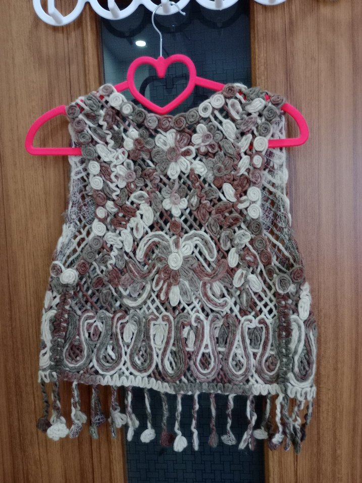 kadın yelek az kullanılmış 36/38 bedene uygundur. - Görsel 4