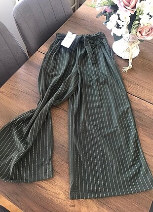 Bol paça pantolon ve bluz