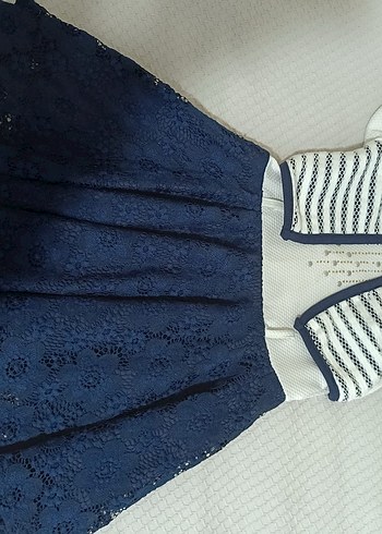 4 Yaş Beden Kız Çocuk Dantelli Örme Elbise