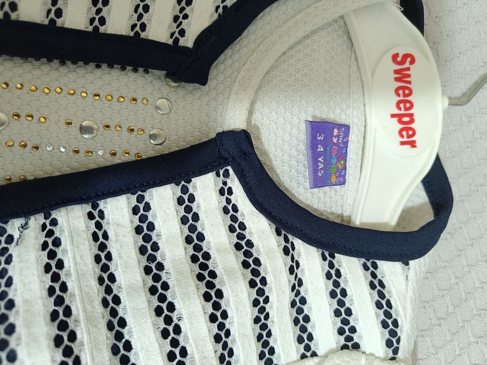 Kız Çocuk Dantelli Örme Elbise - Görsel 3