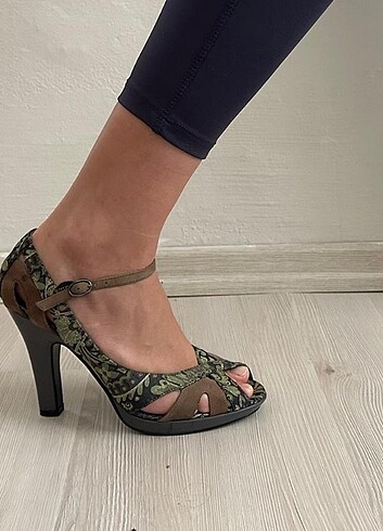 36 Beden yeşil Renk NINE WEST Topuklu Ayakkabı