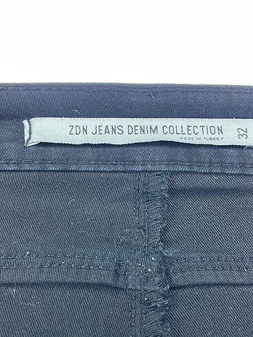 32 Beden siyah Renk Diğer Jean / Kot %70 İndirimli.