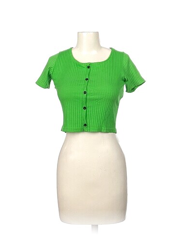 Diğer T-shirt %70 İndirimli.