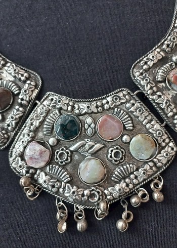 Hint Gümüşü Kolye - Görsel 2