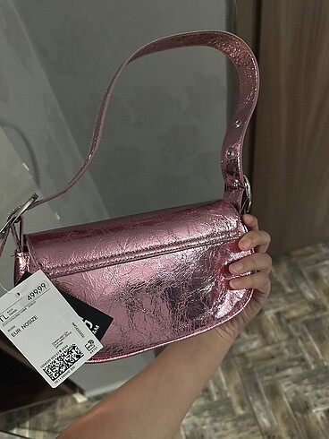H&M pembe metalik çanta