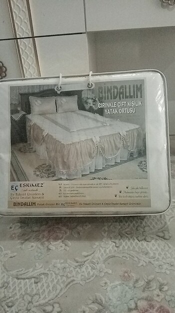 Çift kişilik yatak örtüsü 