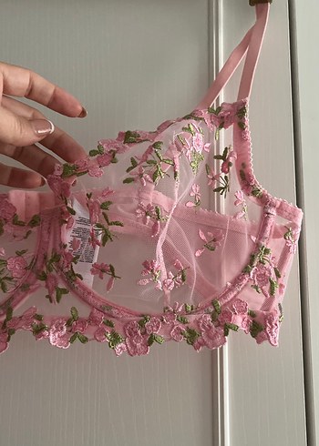 44 Beden pembe Renk Nakışlı Pembe Bohem Büstiyer