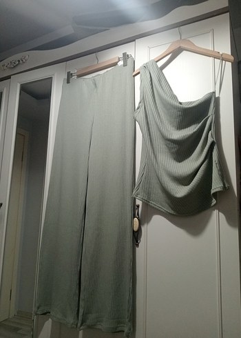 42 Beden haki Renk Drapeli Bol Kesim Uzun Keten Kadın Pantolon