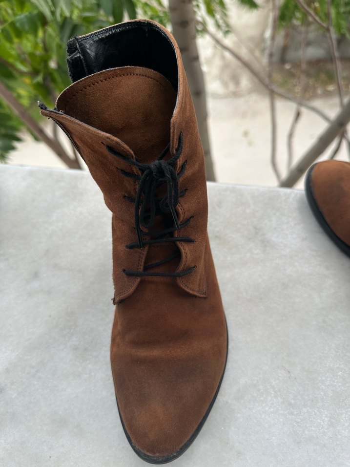 Kahverengi Süet Bağcıklı Topuklu Kadın Bot - Görsel 4