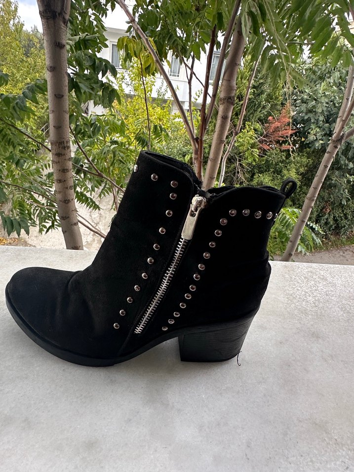 Siyah Süet Tokalı Blok Topuklu Kadın Bot - Görsel 5